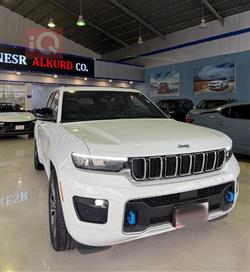 جیپ گراند شیرۆکی